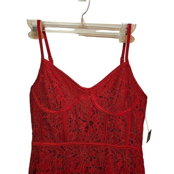 Lulus XS NWT Red Lace Spaghetti Straps contour dress. Sexy. Date Night. Party. - Picture 8 of 11